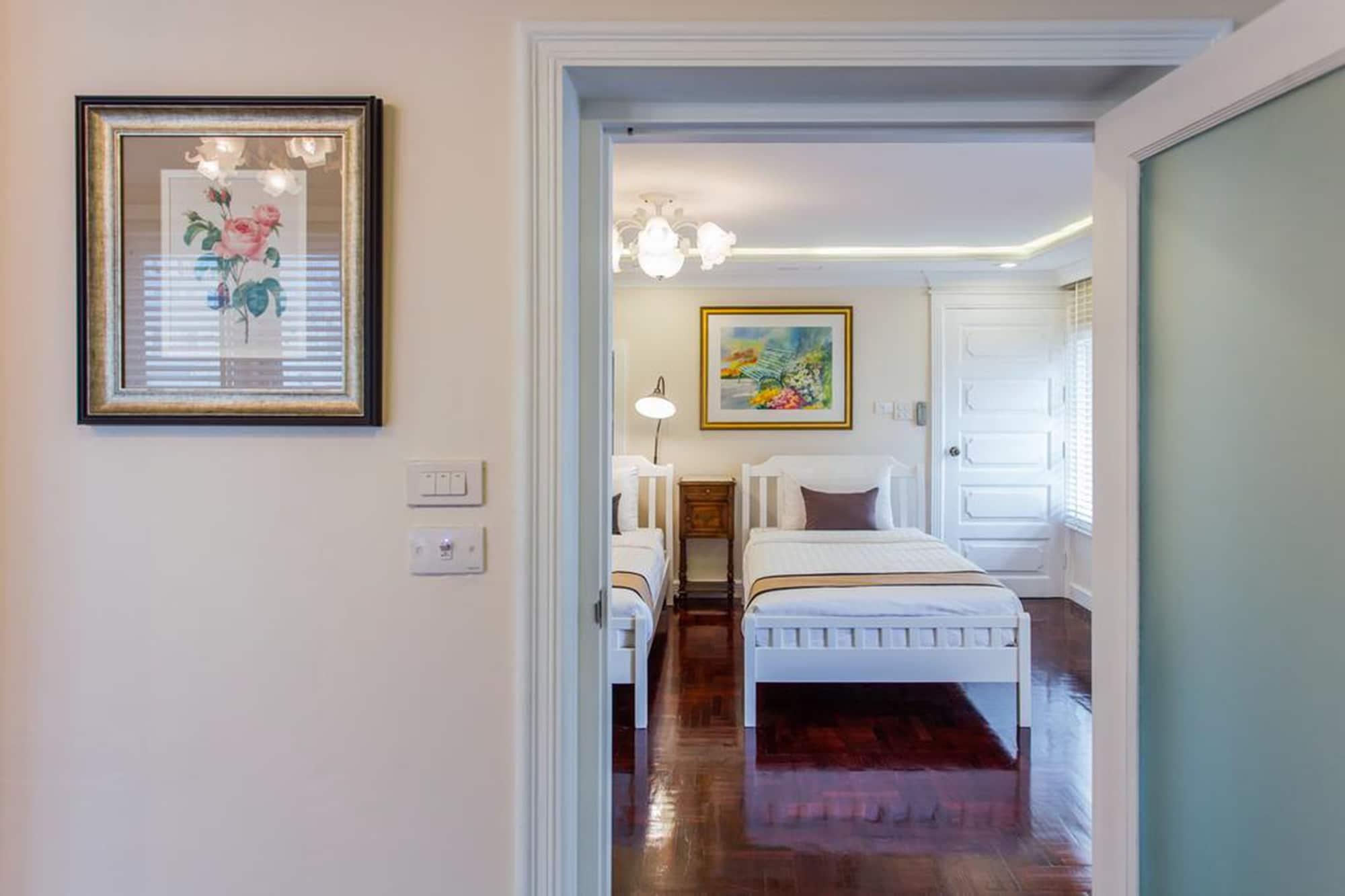 The Lek Aree Bed & Breakfast Bangkok Exterior photo