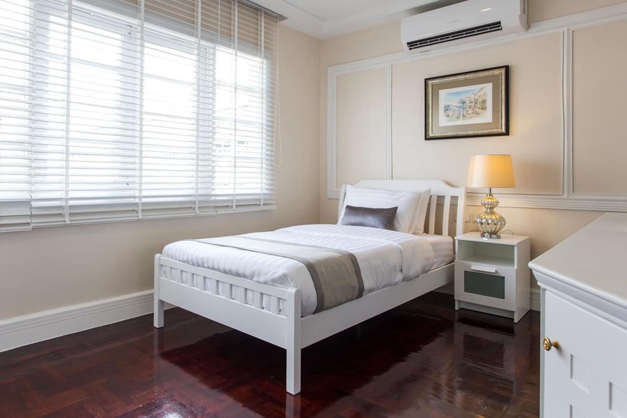 The Lek Aree Bed & Breakfast Bangkok Exterior photo