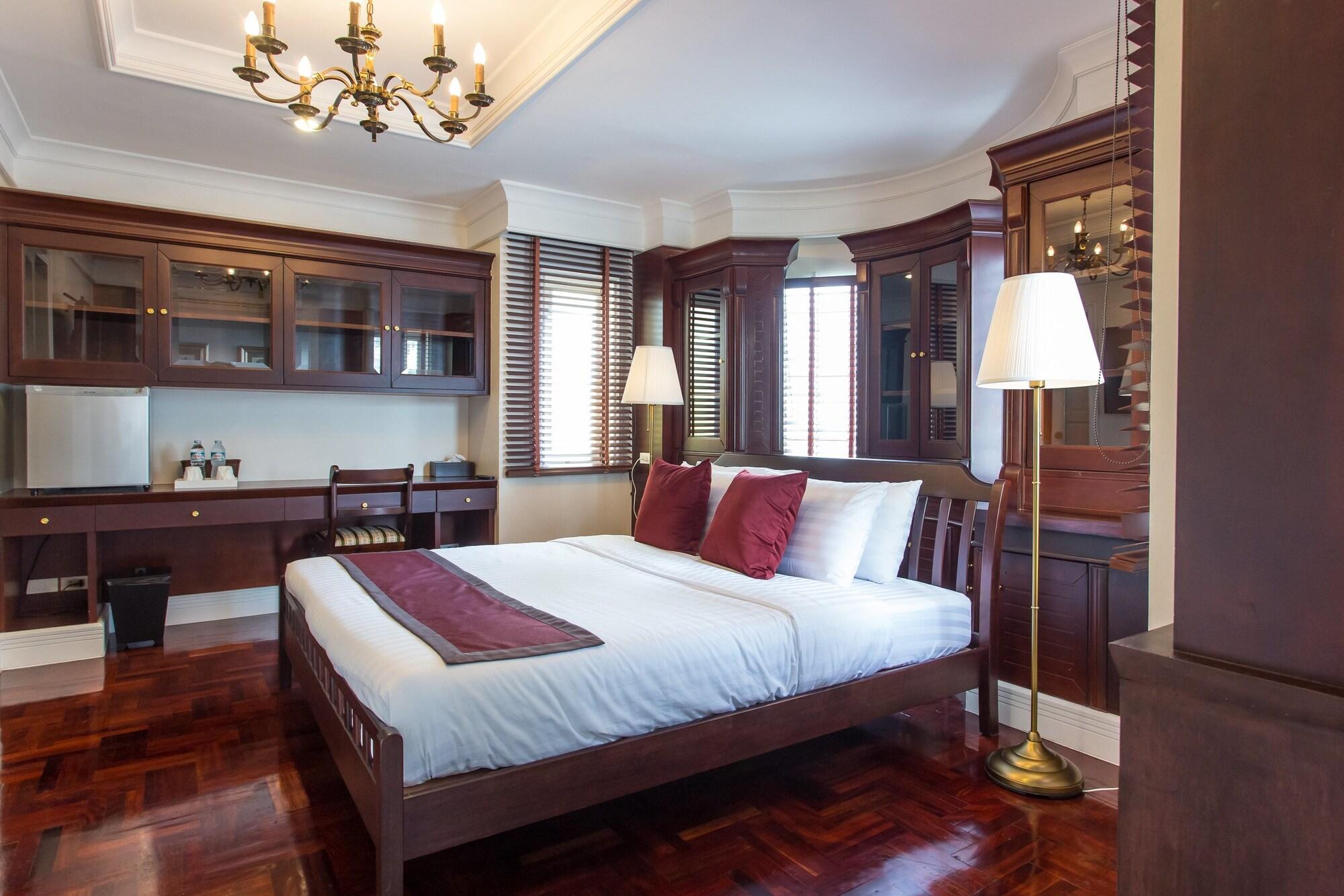The Lek Aree Bed & Breakfast Bangkok Exterior photo
