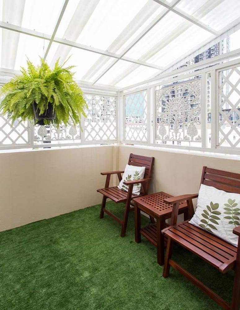The Lek Aree Bed & Breakfast Bangkok Exterior photo