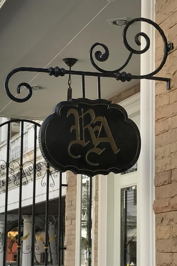 The Lek Aree Bed & Breakfast Bangkok Exterior photo