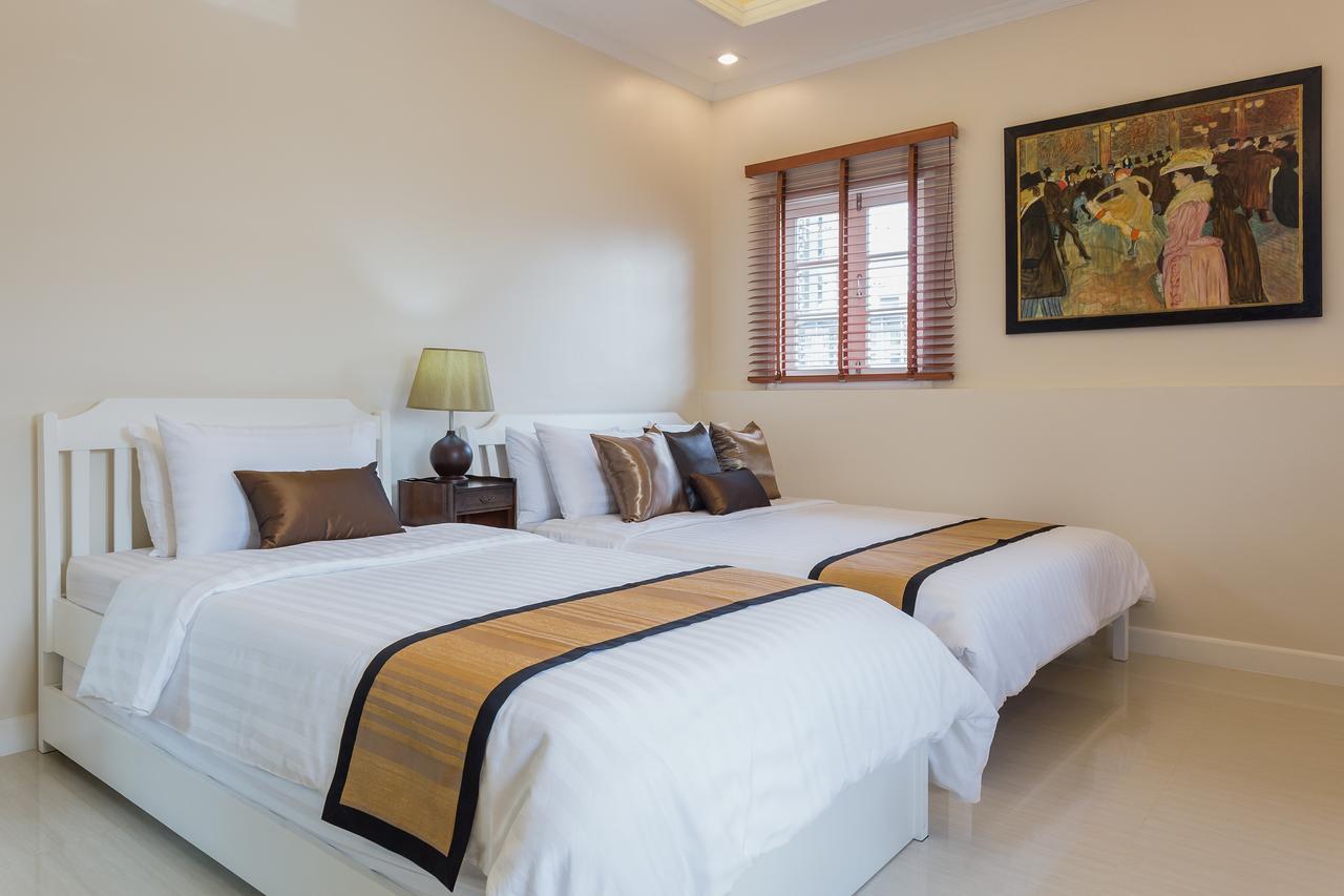 The Lek Aree Bed & Breakfast Bangkok Exterior photo